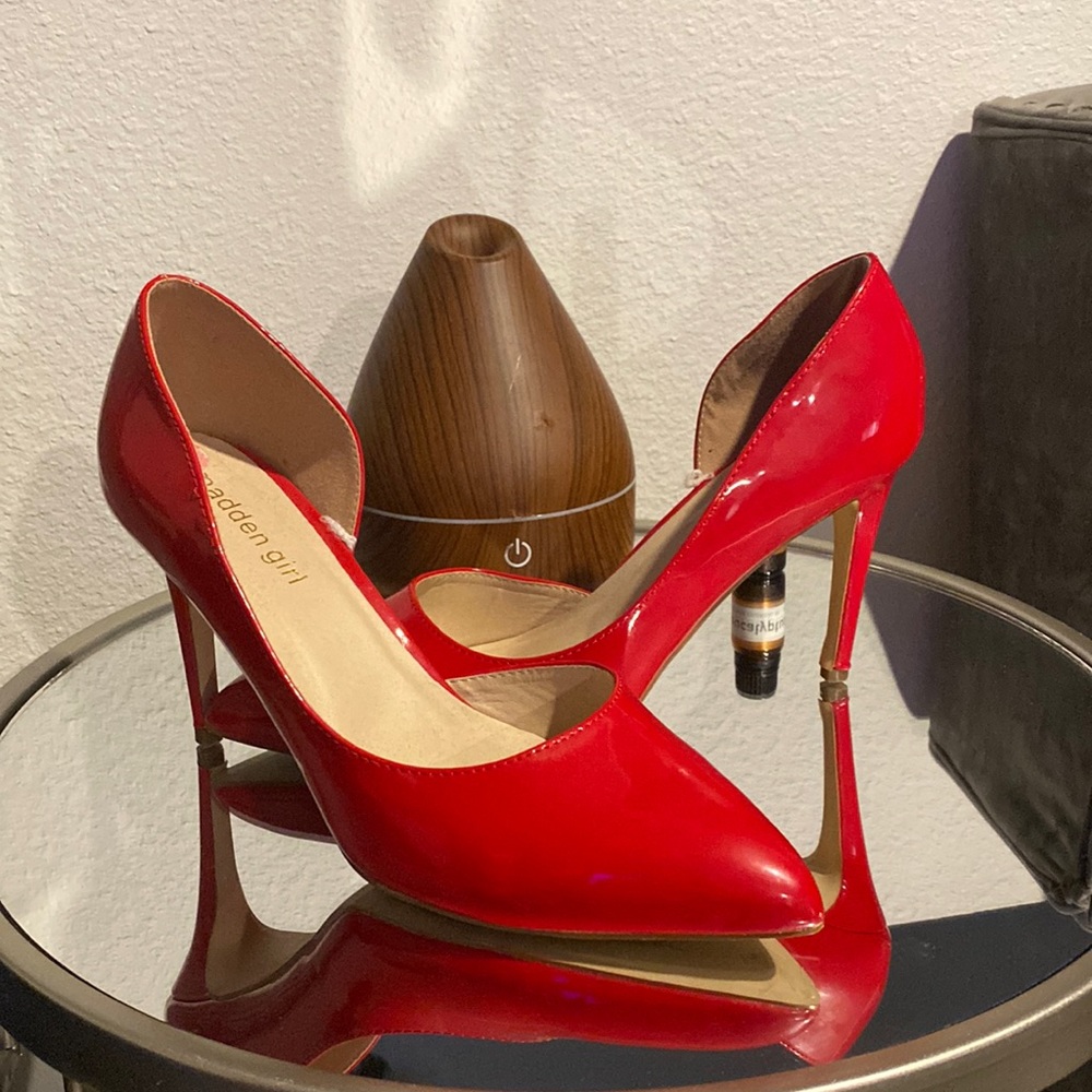 Madden Girl Red pumps size 10 women